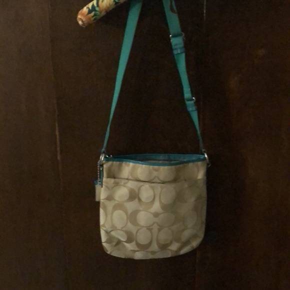 Coach crossbody bag - Picture 2 of 2